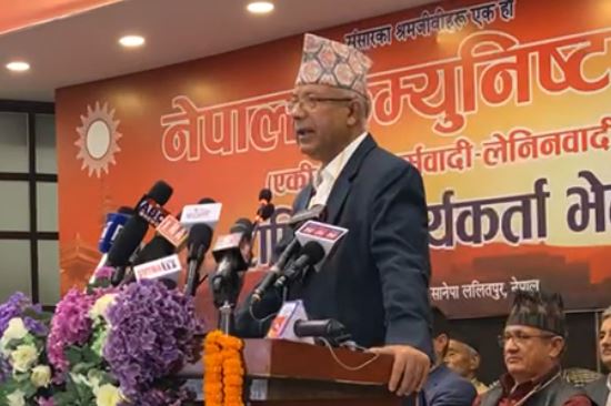 माधव नेपालको उद्‍घोष- केपी ओलीलाई धुलो चटाएरै छाड्छौं